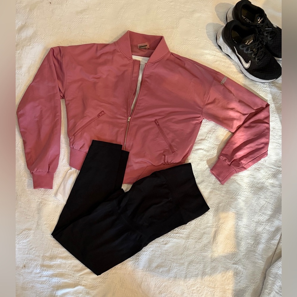 Gymshark Pink Bomber Jacket Women’s Size Small Zip Up Athletic